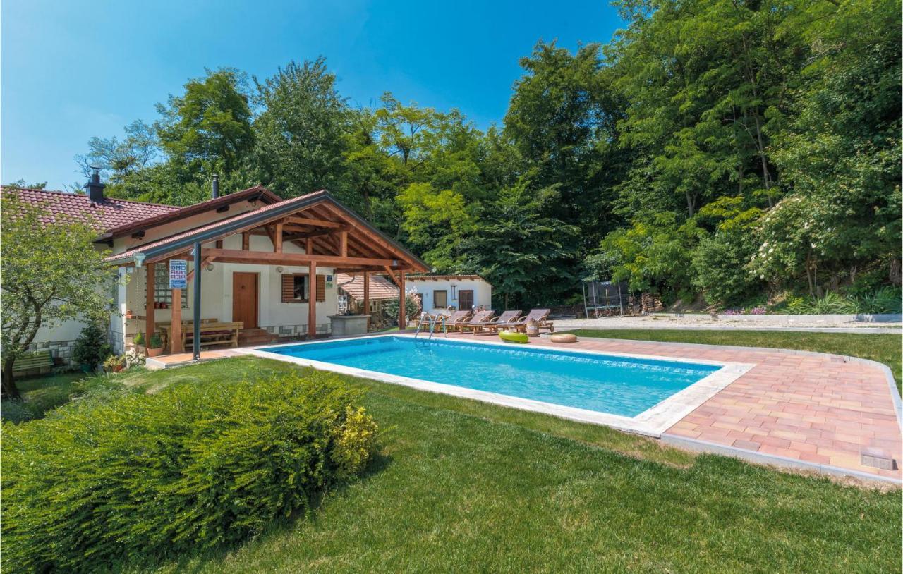 Beautiful Home In Sv,Martin Na Muri With Jacuzzi Sveti Martin Na Muri Exterior photo